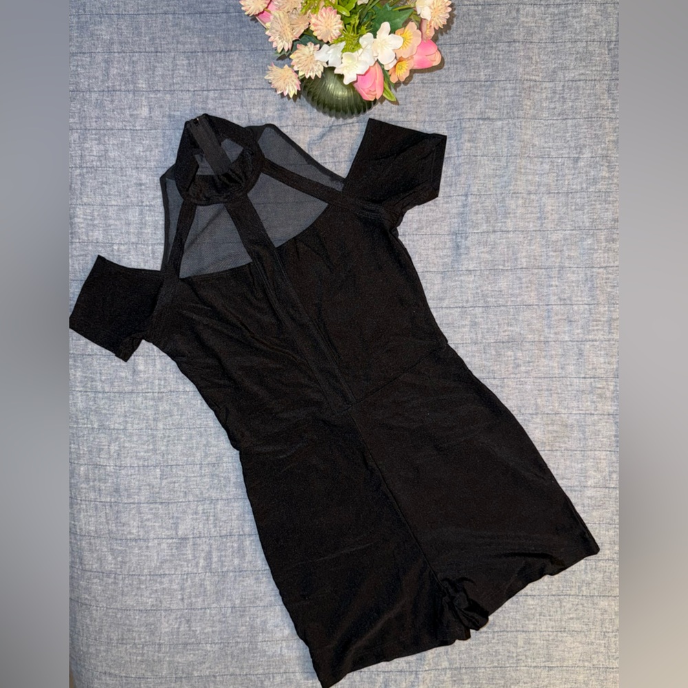 ❤️Final Price. Cold-Shoulder Black Cut-out Romper